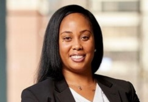 Tamara McAdoo Headshot 